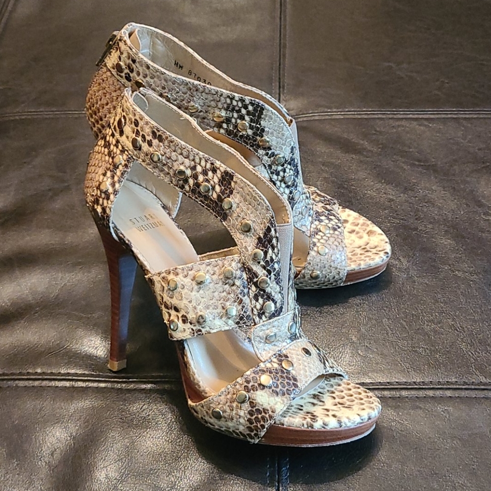 Stuart Weitzman Snakeskin Heels - Brown and Cream
